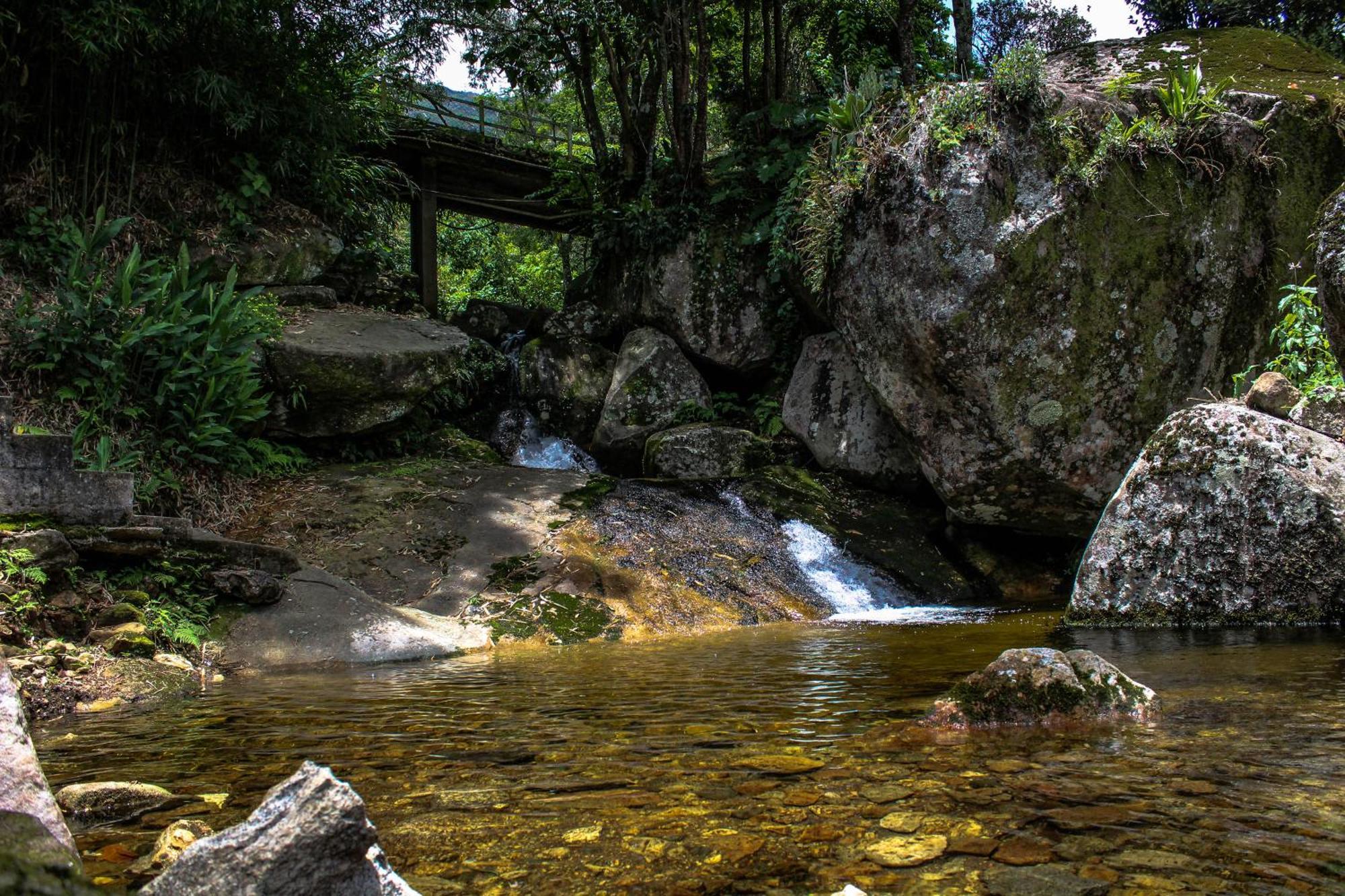 Hotel Fazenda Caledonia Inn Nova Friburgo Buitenkant foto